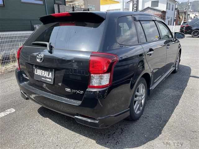 2013 Toyota Corolla Fielder