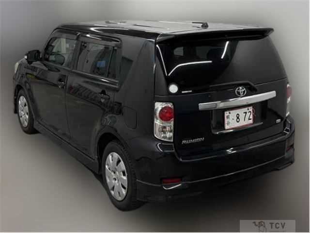 2013 Toyota Corolla Rumion