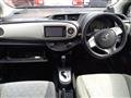 2011 Toyota Vitz