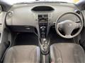 2005 Toyota Vitz