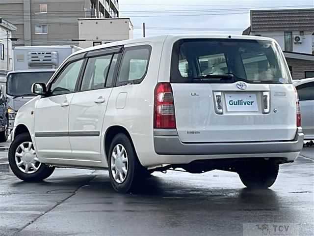 2012 Toyota Succeed Van