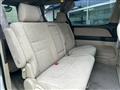 2004 Toyota Alphard