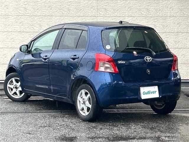 2006 Toyota Vitz