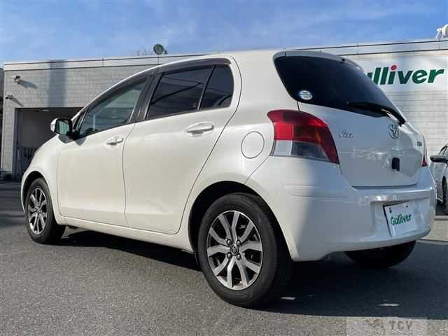 2009 Toyota Vitz
