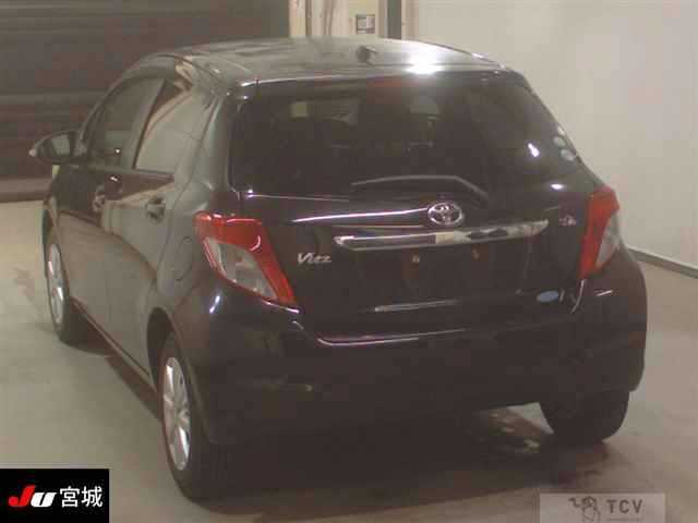 2012 Toyota Vitz