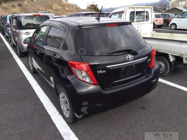 2011 Toyota Vitz