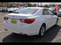 2010 Toyota Mark X