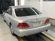 2004 Toyota Crown