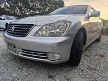 2004 Toyota Crown