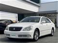 2005 Toyota Crown Royal Series
