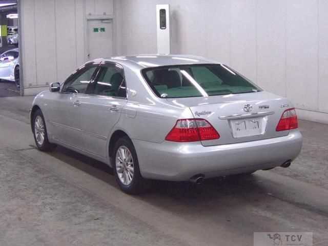 2006 Toyota Crown