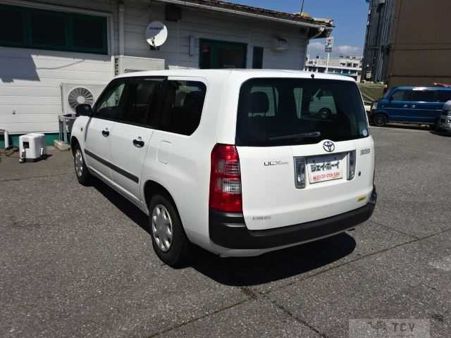 2014 Toyota Succeed Van