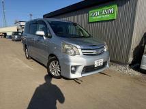 2010 Toyota Noah