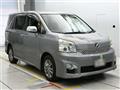 2013 Toyota Voxy