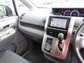 2009 Toyota Noah