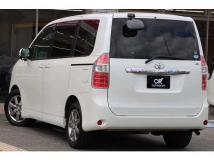 2010 Toyota Noah