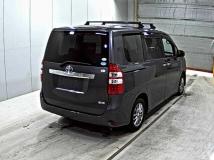 2011 Toyota Noah