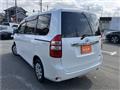 2011 Toyota Noah