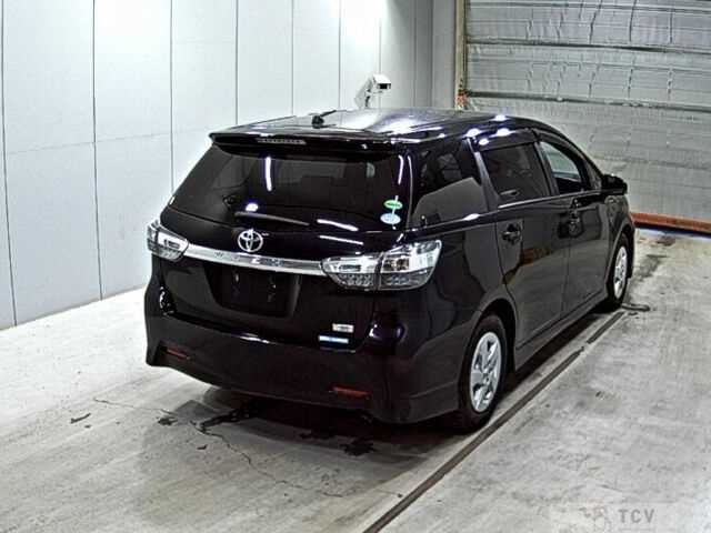 2013 Toyota Wish