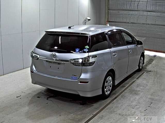 2013 Toyota Wish