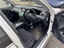 2004 Toyota Crown Majesta