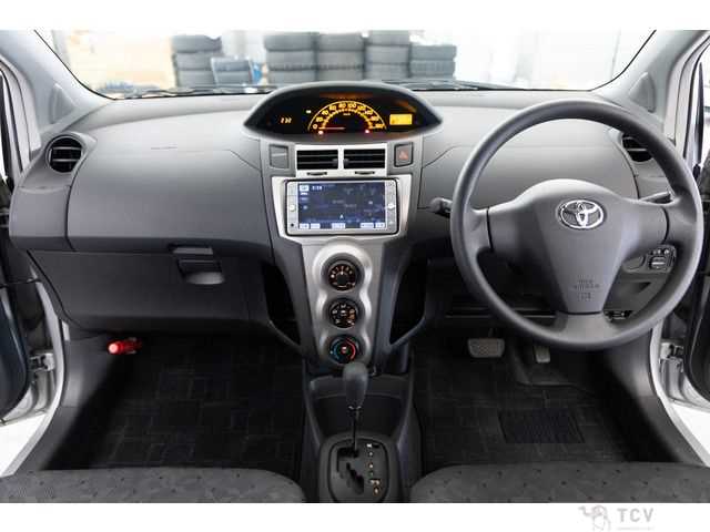 2010 Toyota Vitz