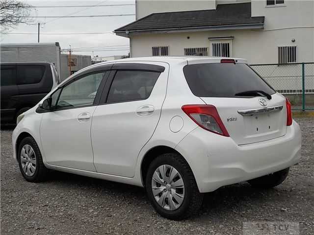 2012 Toyota Vitz