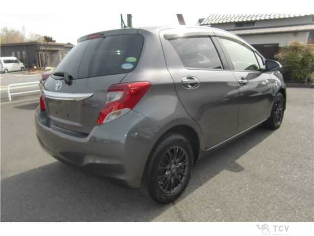 2014 Toyota Vitz