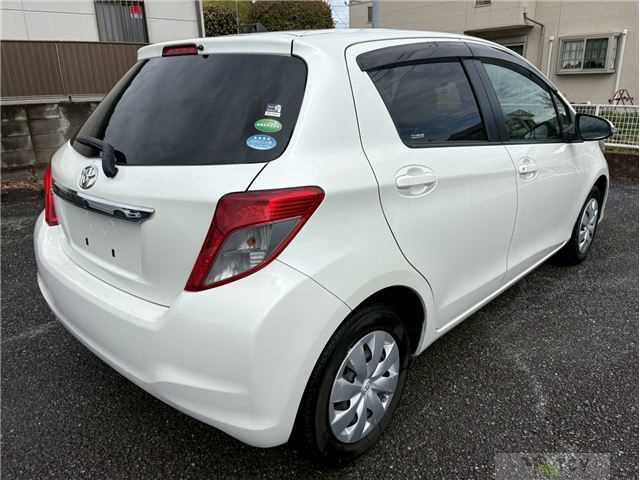 2012 Toyota Vitz