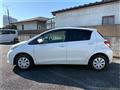 2013 Toyota Vitz