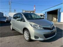 2011 Toyota Vitz