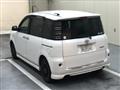 2005 Toyota Sienta