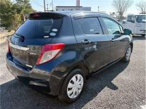 2011 Toyota Vitz