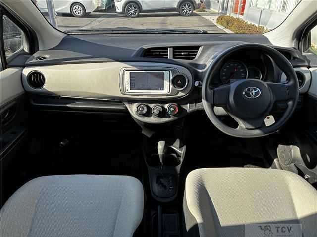 2013 Toyota Vitz