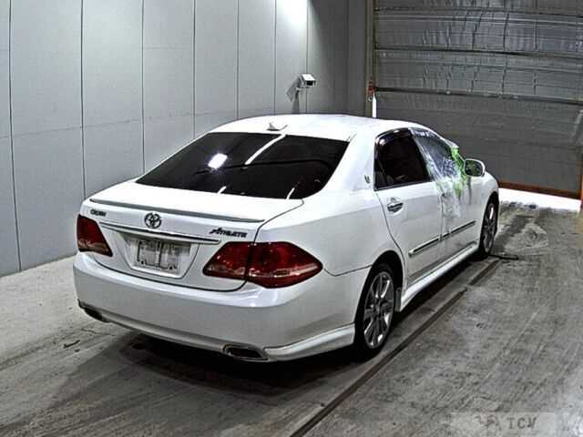 2009 Toyota Crown