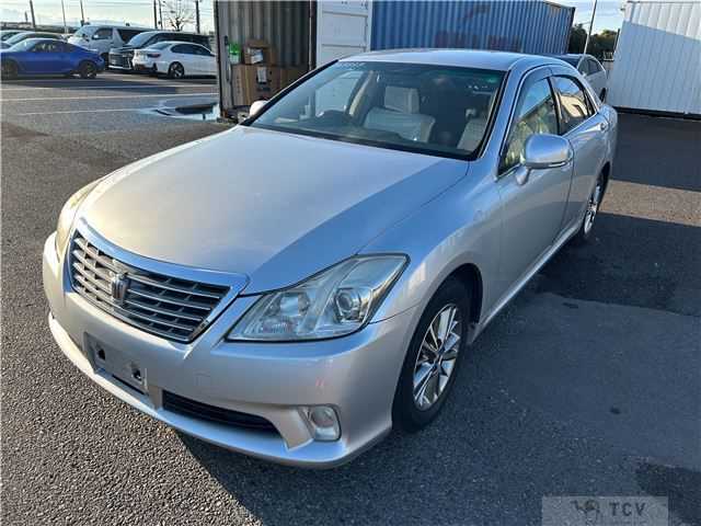 2011 Toyota Crown