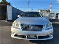 2011 Toyota Crown