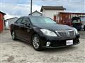 2012 Toyota Crown Royal Series
