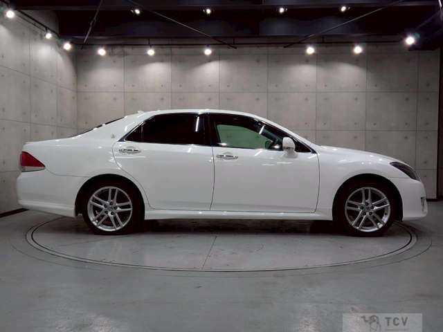 2010 Toyota Crown Athlete Series