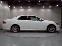 2010 Toyota Crown Athlete Series