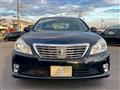2011 Toyota Crown Royal Series