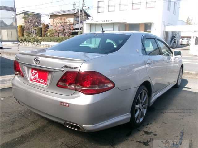 2009 Toyota Crown