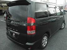 2007 Toyota Noah