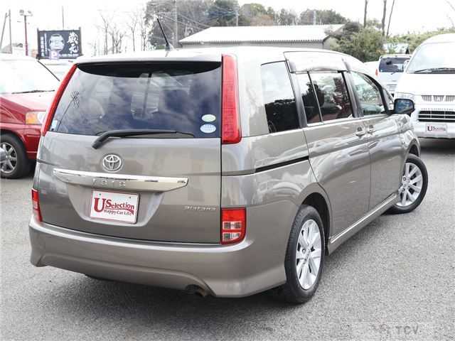 2007 Toyota Isis