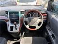 2011 Toyota Alphard