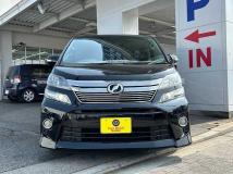 2013 Toyota Vellfire