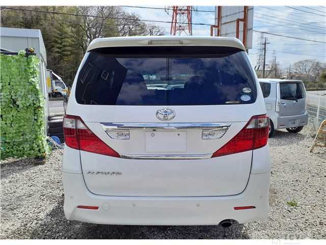 2008 Toyota Alphard