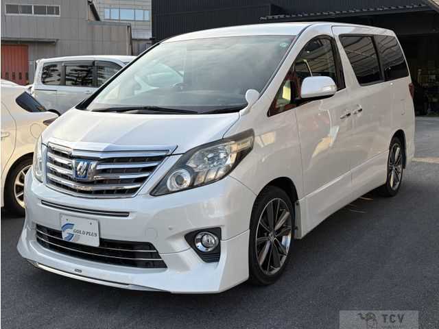 2013 Toyota Alphard