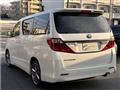 2013 Toyota Alphard