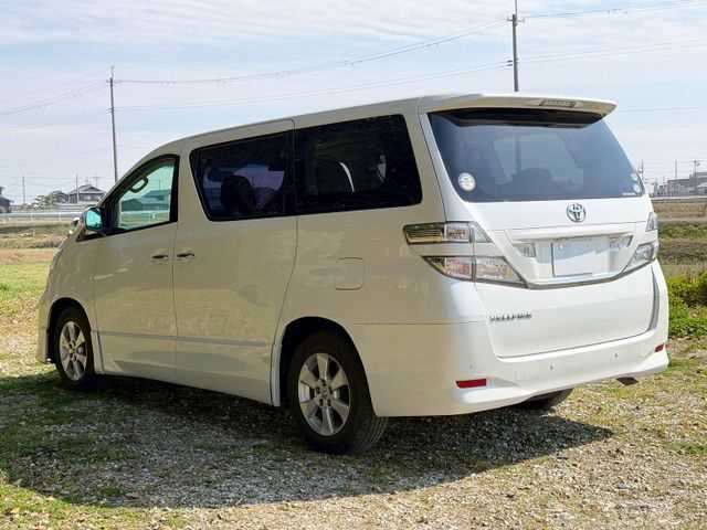 2010 Toyota Vellfire